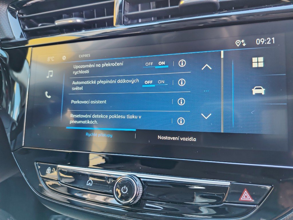 Opel Corsa Edition 1.2